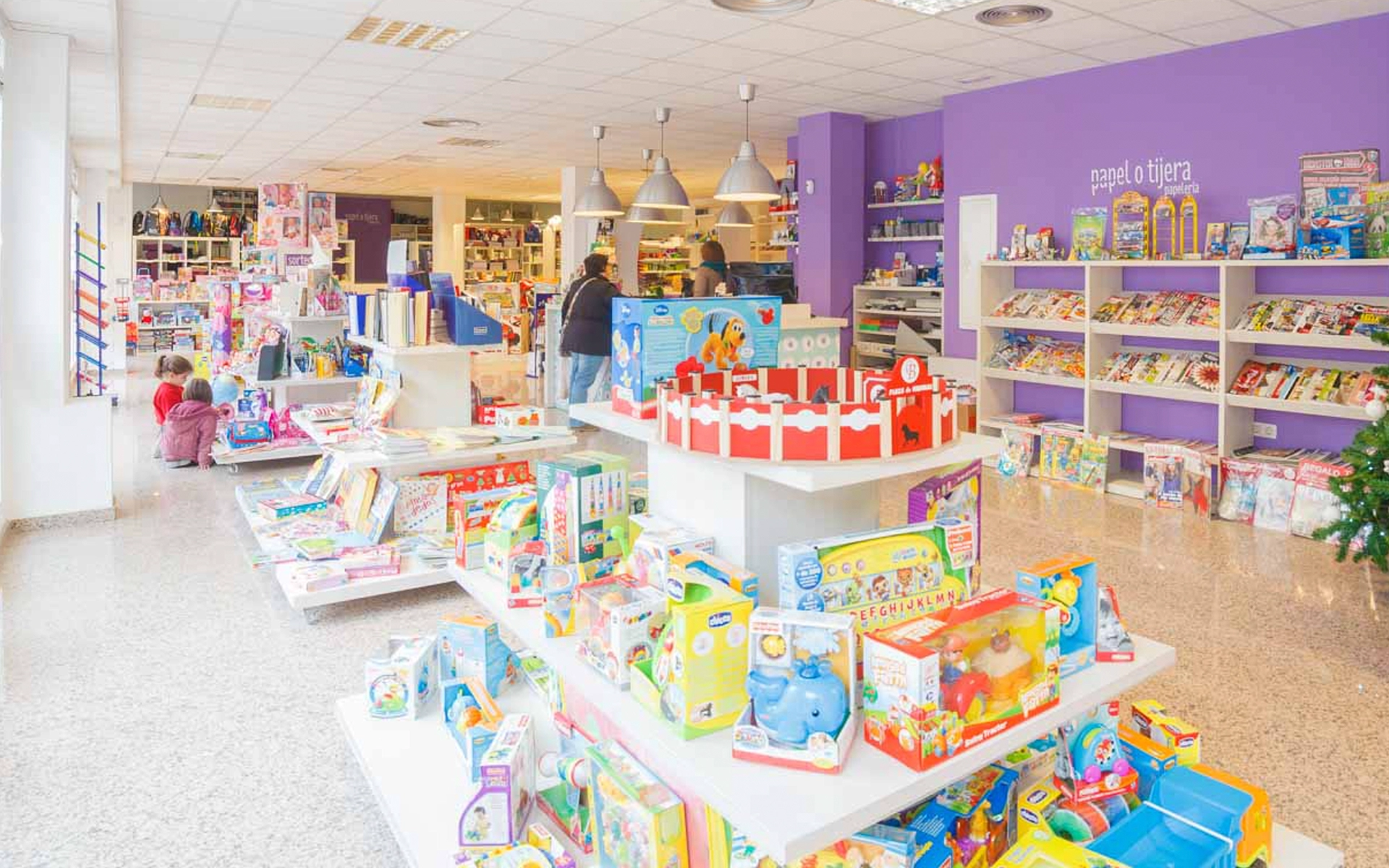 interior local papeleria